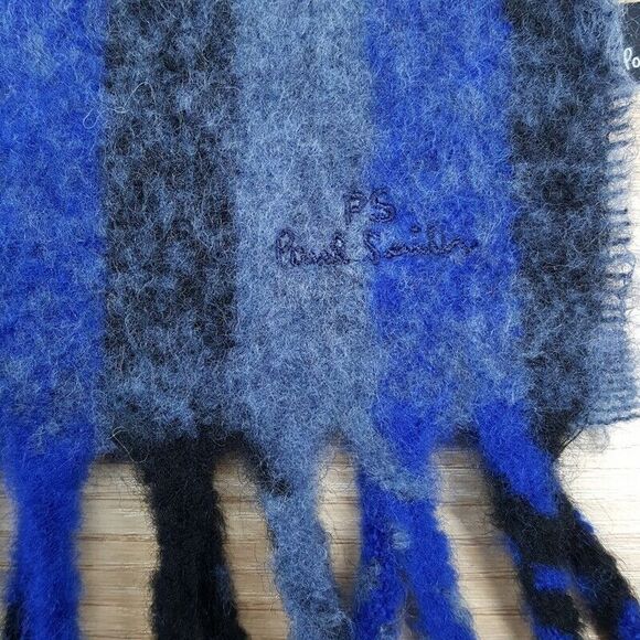 PAUL SMITH Mens Scarf Blue Stripe Cozzy Fuzzy Knit Fringe Hem Logo 11x70 $125 - Picture 2 of 7